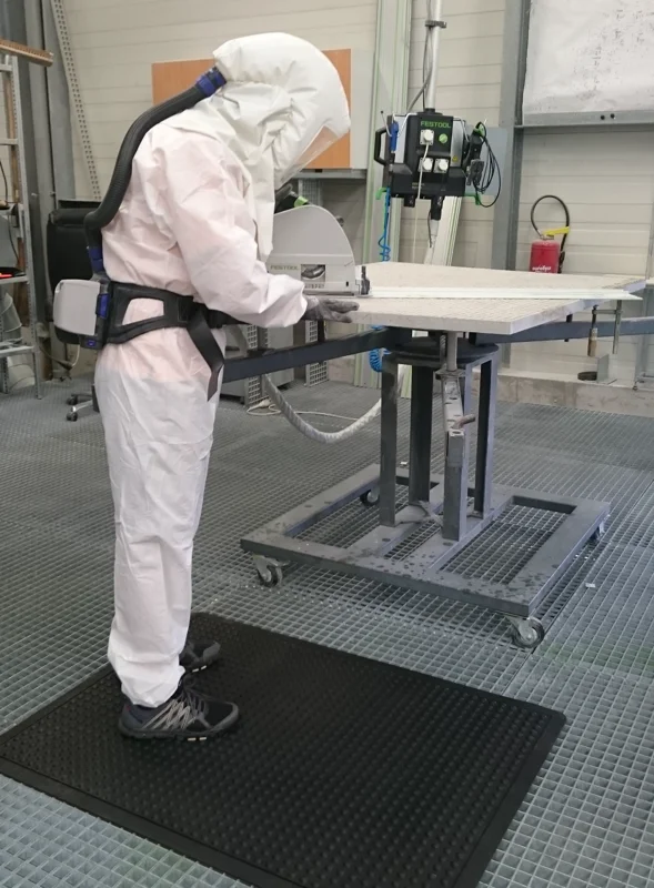 Les caillebotis caoutchouc contribuent à améliorer le confort des opérateurs